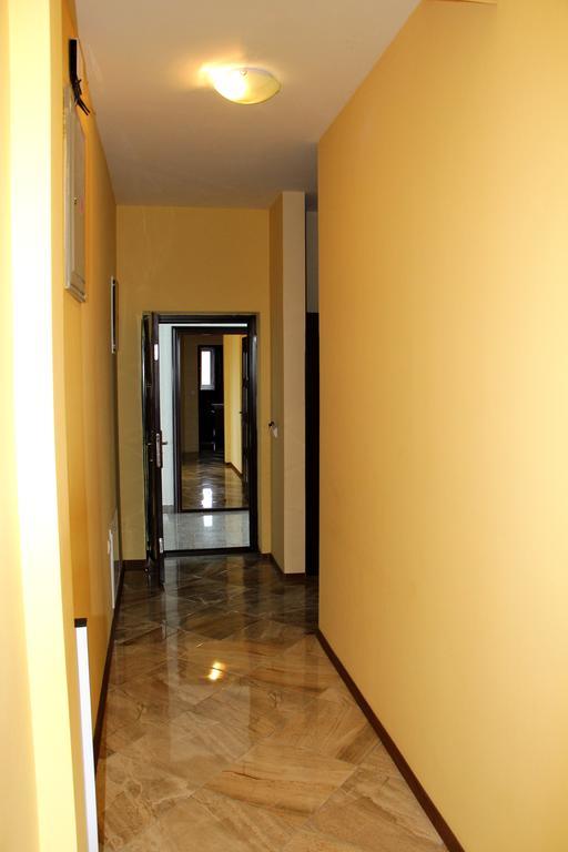 Crystal Apartments Ulcinj Extérieur photo